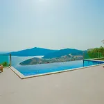3 Bedroom Villa *