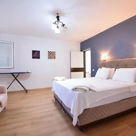 3 Bedroom 别墅 *