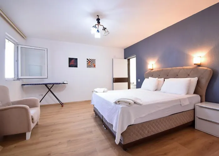 3 Bedroom 别墅 *