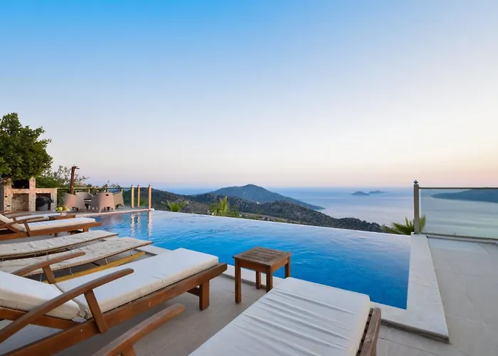 Villa 3 Bedroom - 2211