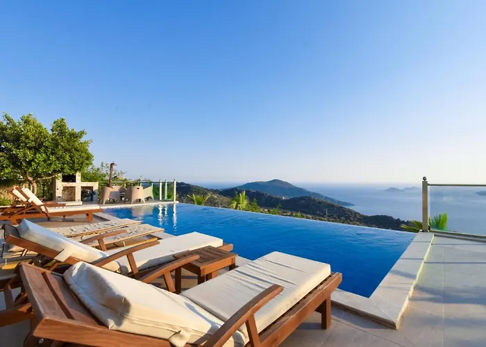 Villa 3 Bedroom - 2211